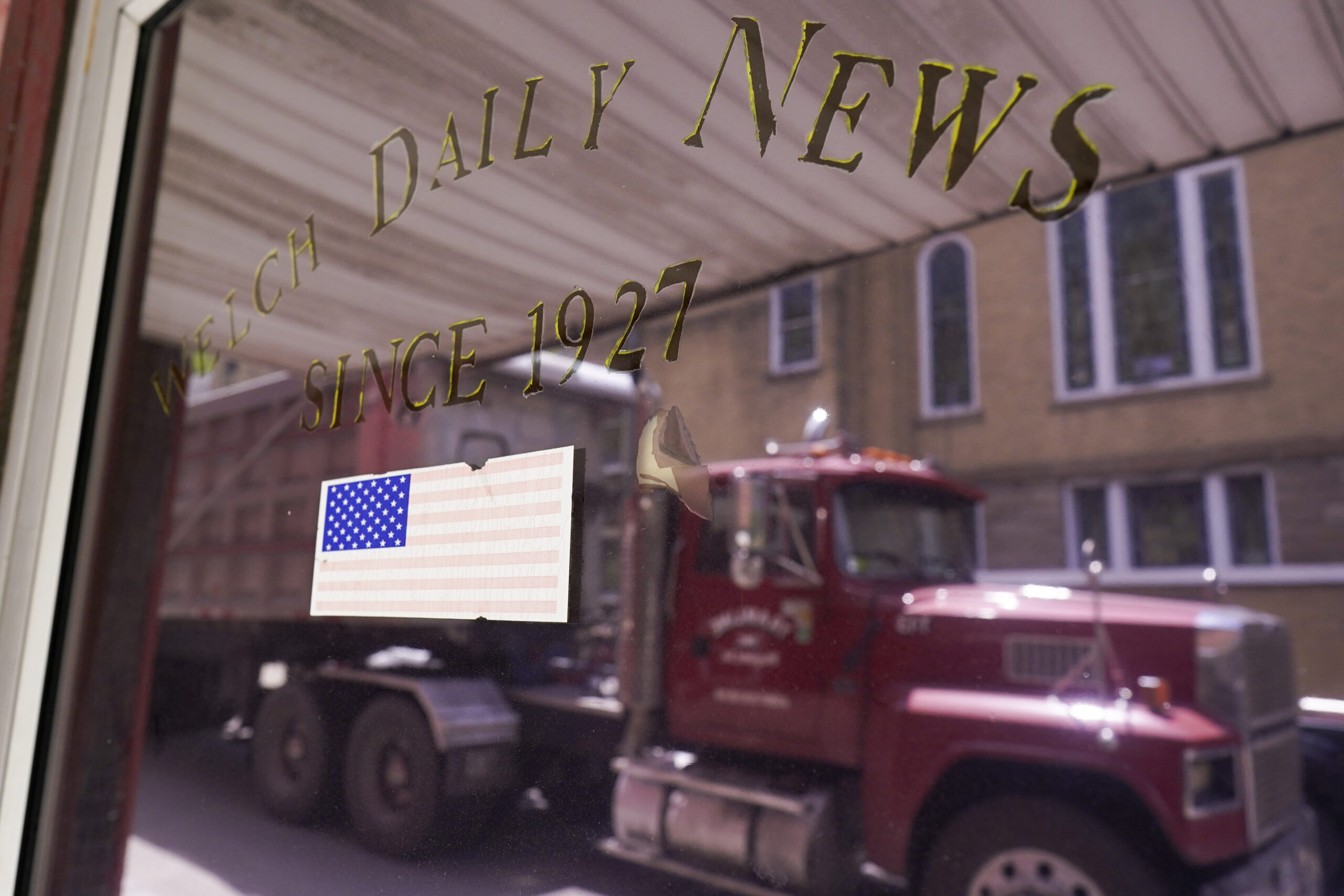 Busted Newspaper Va - h6br8vt